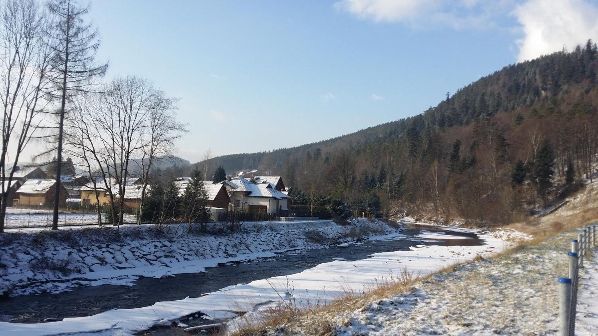 Hotel Zacisze Wegierska Gorka Exterior photo