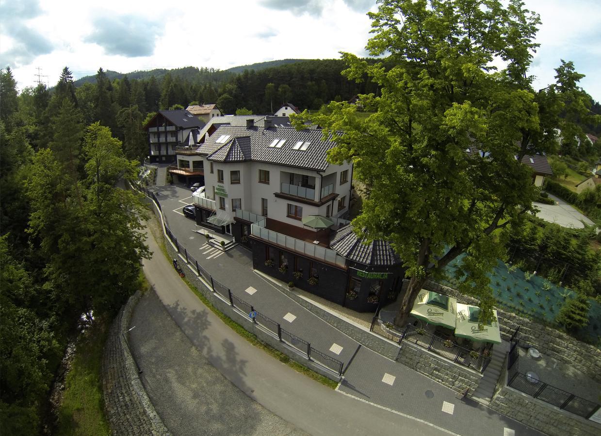 Hotel Zacisze Wegierska Gorka Exterior photo